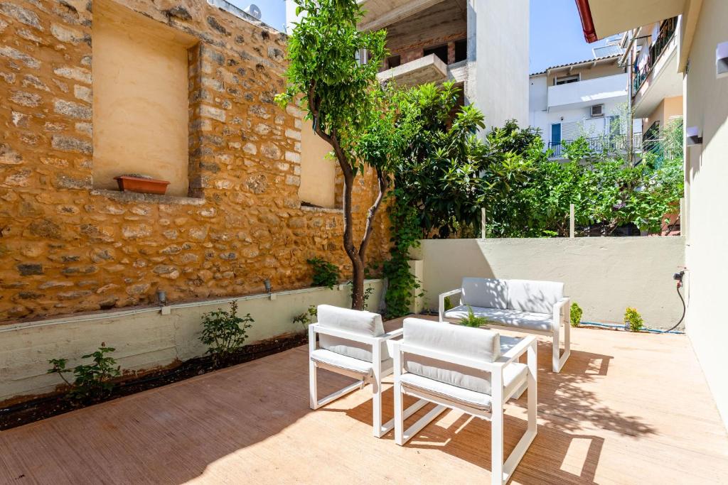 Kalamata Gem Retreats Hidden In the City Center