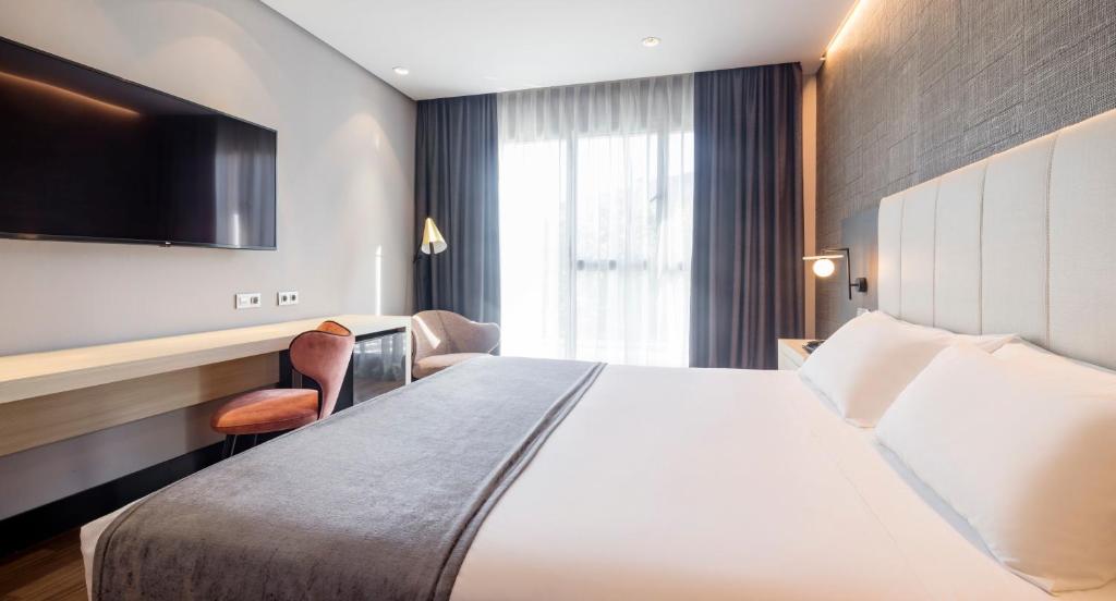 Ilunion Alcalá Norte - Resim 8