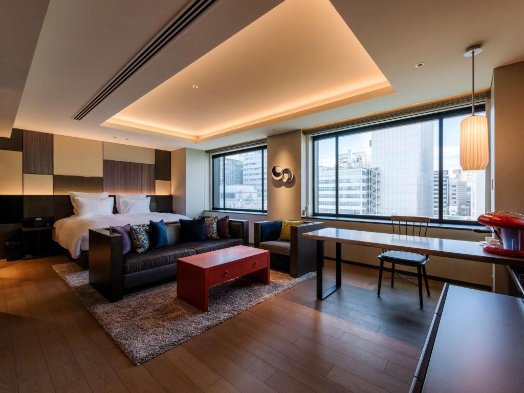 Posezení v ubytování Pullman Tokyo Tamachi