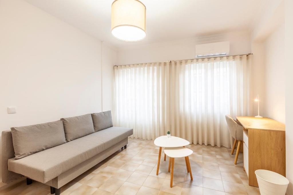 Rooms4you 1 in historic center of Braga - 8