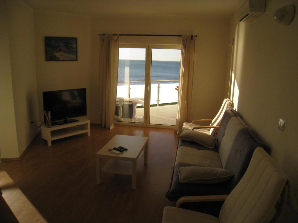 Apartments Alen - Two-Bedroom Apartment With Sea View