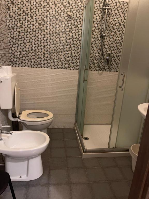 Koupelna v ubytování HOTEL BISSI