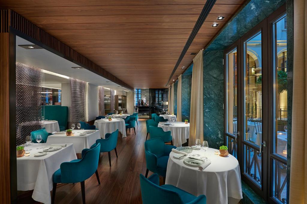 Restaurace v ubytování Mandarin Oriental, Milan