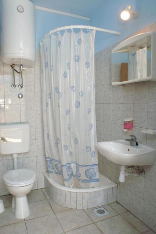 Kúpeľňa v ubytovaní Apartments Barry