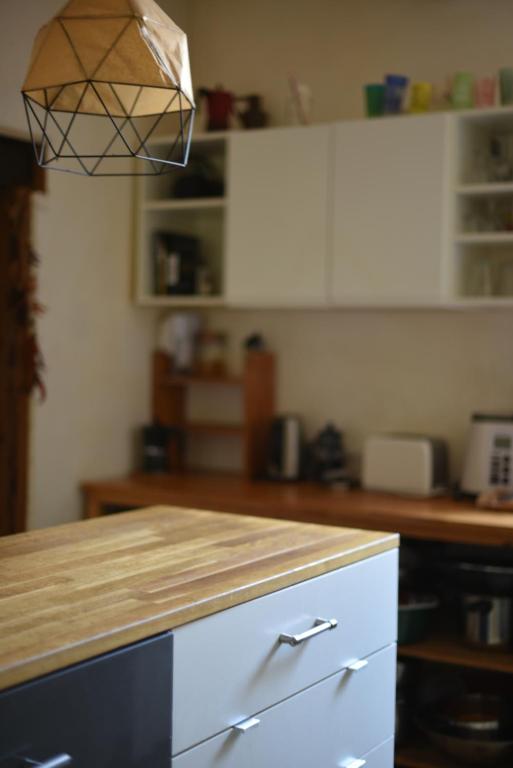 Kuchyň nebo kuchyňský kout v ubytování Chambre Berce