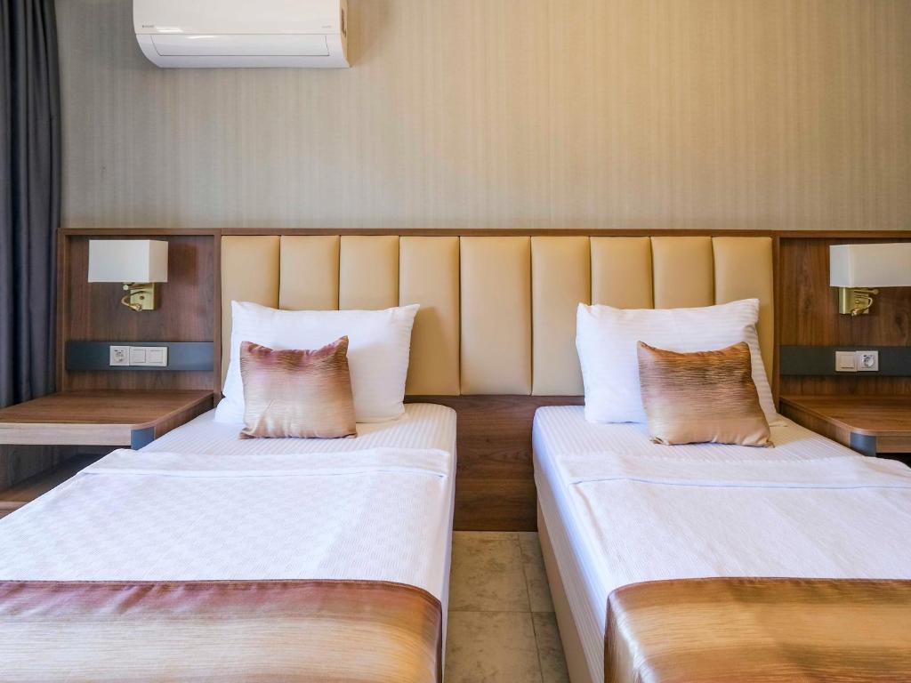 Days Inn by Wyndham Alanya - 3