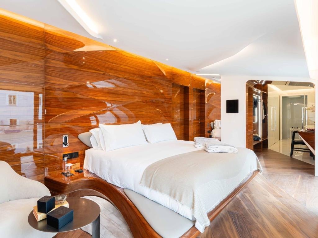 ROMEO Roma - Resim 25