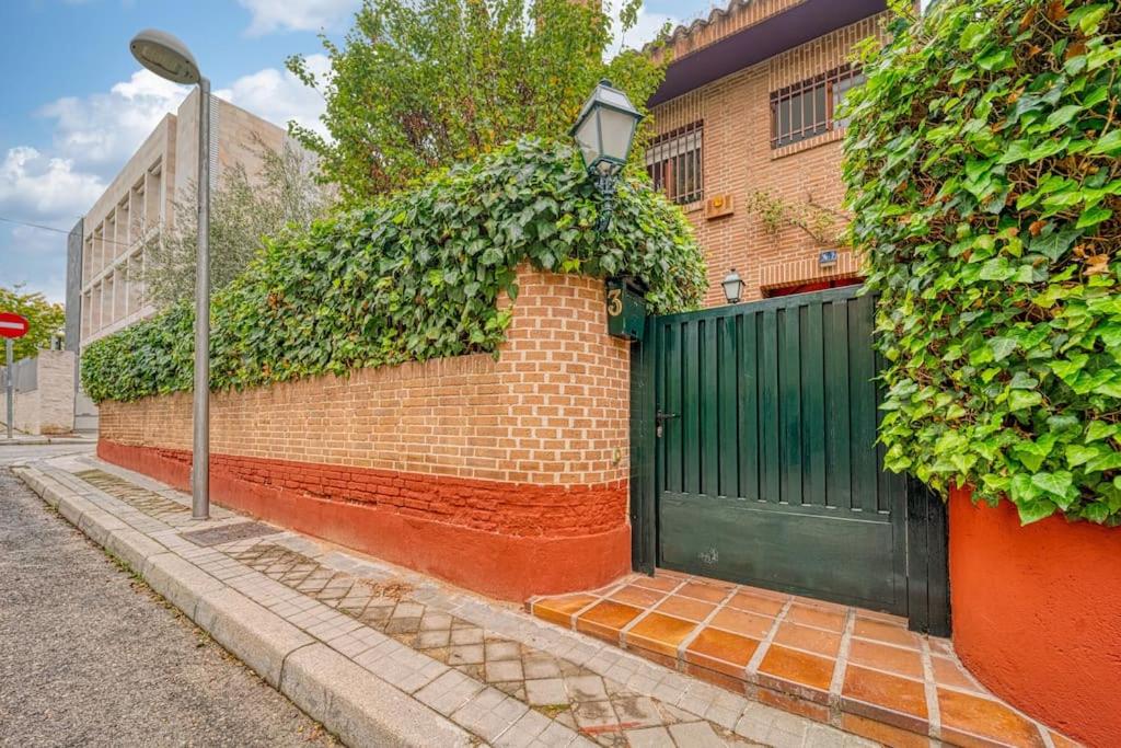 P CasaCafe Madrid Calle Carlos Dubois 3 - Resim 9