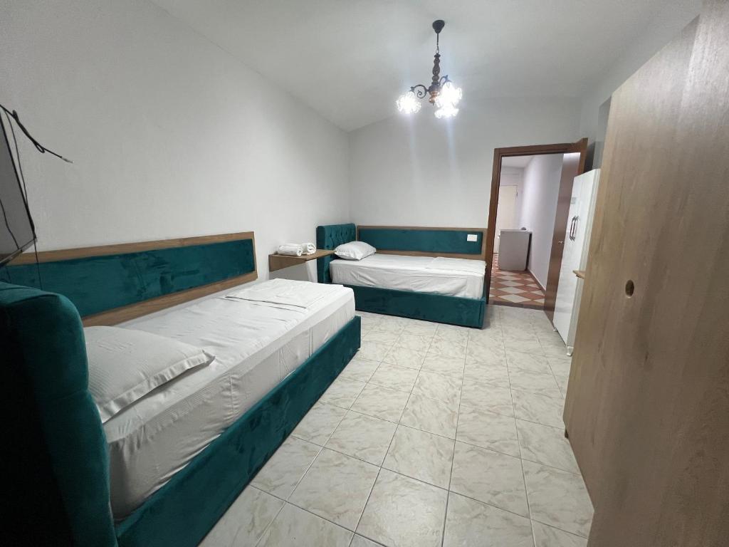 Postel nebo postele na pokoji v ubytování Sisterhood Hostel-Female Only