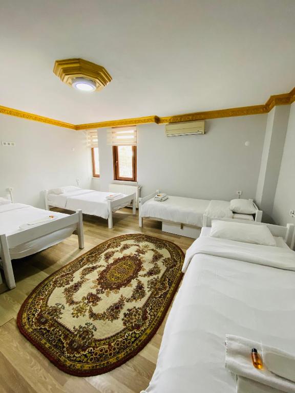 Stylish Hotel Old City - Bed In 4-Bed Mixed Dormitory Room