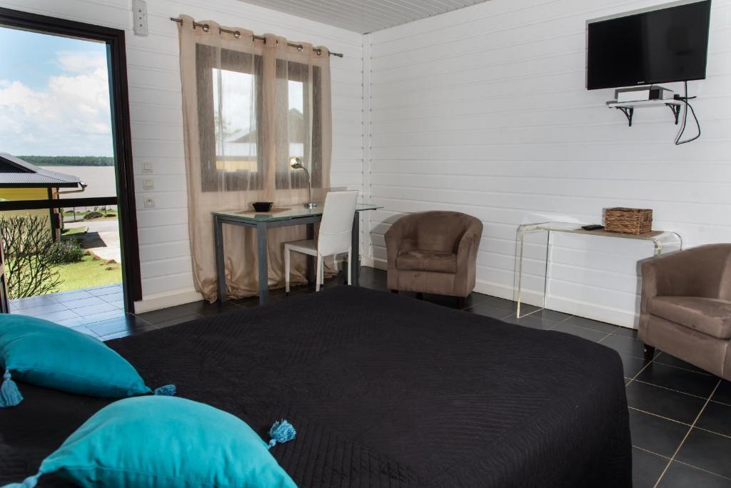 Lodges Balourou ,Meublé de Tourisme avec services - Double Room