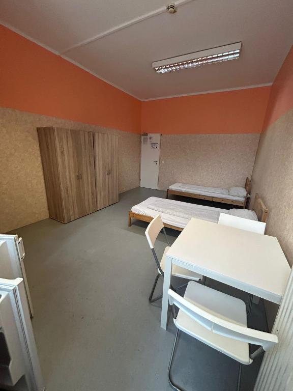 2-Rent Group Hostel Rooms&Apartments GKP2 - Resim 16