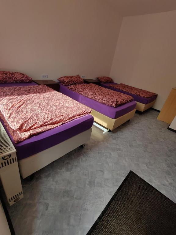 Lucky Hostel - Apartamento De Dos Habitaciones