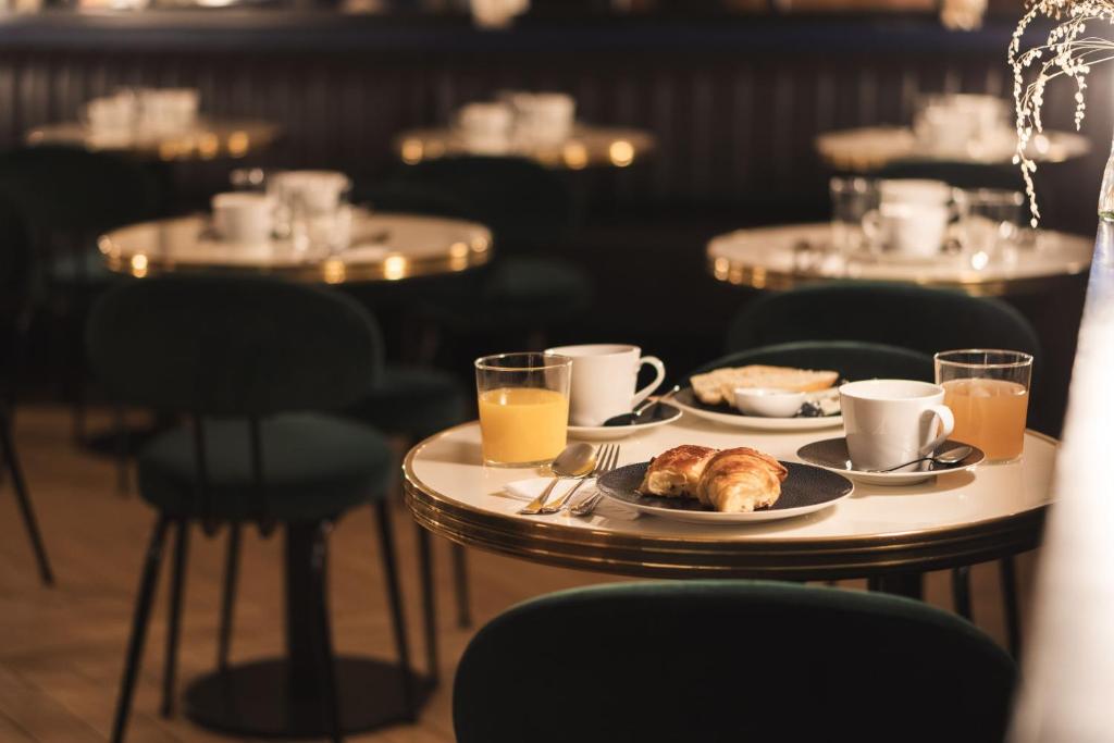 Hôtel Rendez-Vous Batignolles - Resim 39