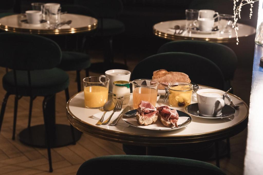 Hôtel Rendez-Vous Batignolles - Resim 44