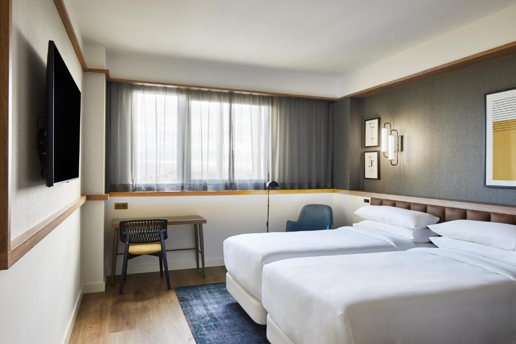 Four Points by Sheraton Barcelona Airport - Resim 9