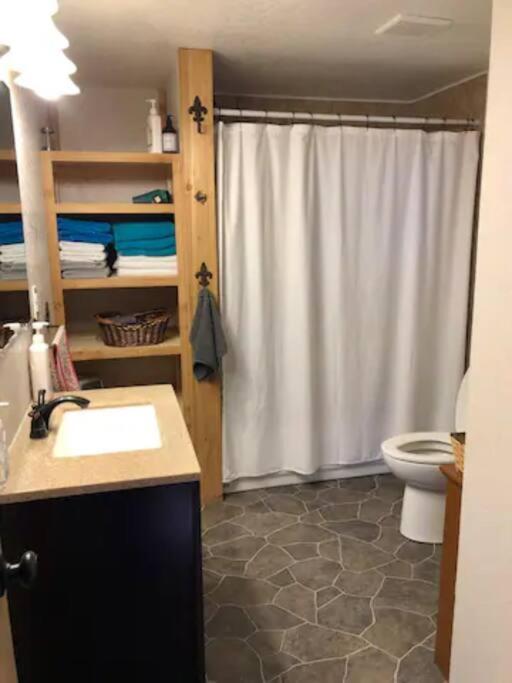 Cottonwood Creek Cabins - Alpine, TX - Error