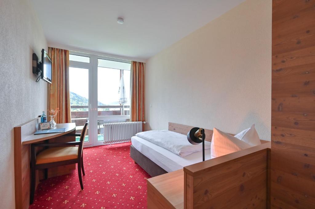 Rothenfels Panorama Hotel - Single Room With Balcony And Lake View