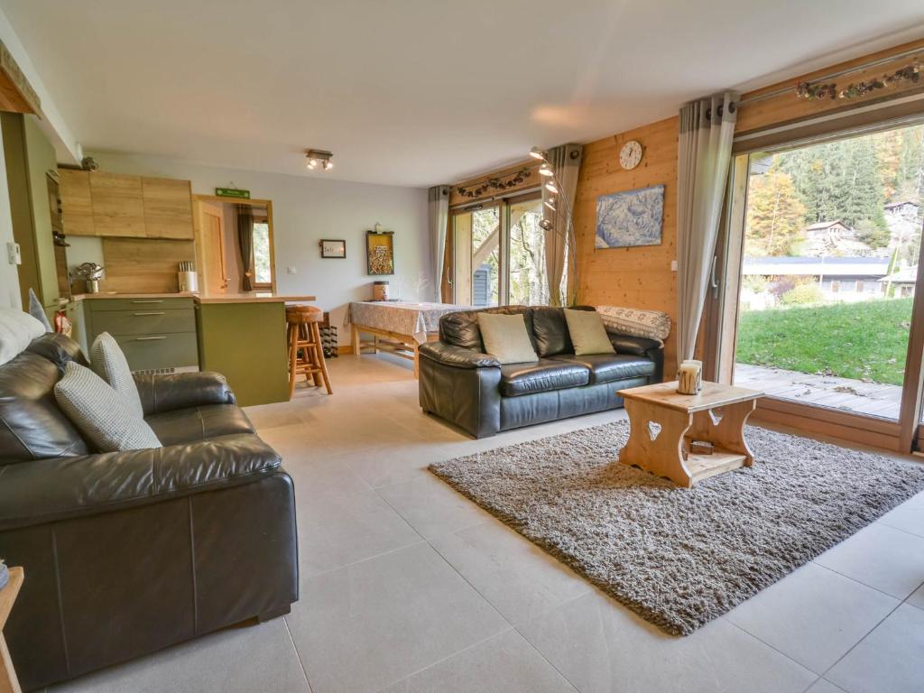 Appartement T3 à Morzine avec Jacuzzi Privatif, Proche Navettes, 8 Pers.