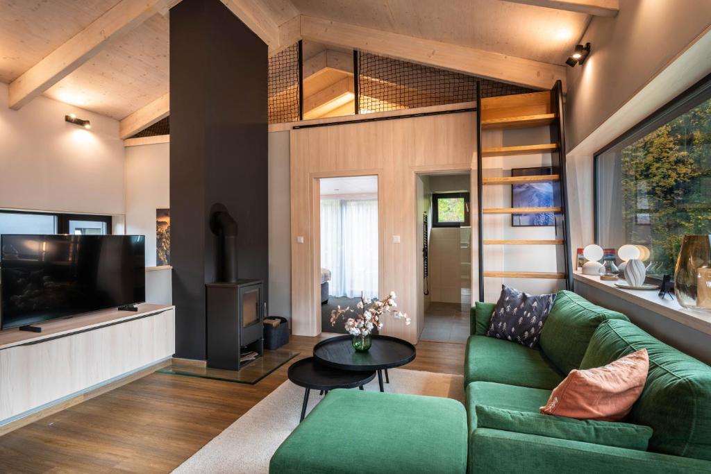 Eliška apartment - modern mountain loft apartment in Ski resort Malino ...
