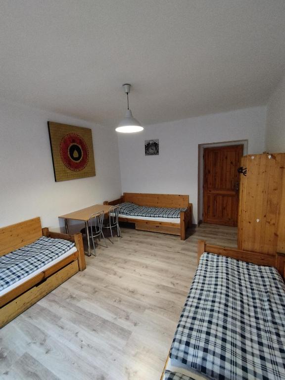 Postel nebo postele na pokoji v ubytování Ubytovna-Hostel- IMOS