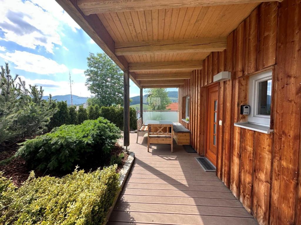 Balkón alebo terasa v ubytovaní Chalet Almblick