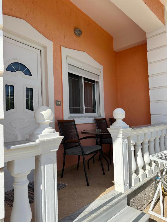 Balkón nebo terasa v ubytování Villa Nicolaos Ksamil