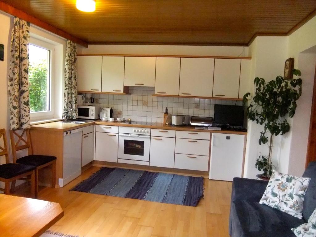 Kuchyň nebo kuchyňský kout v ubytování Enghagen Haarstube