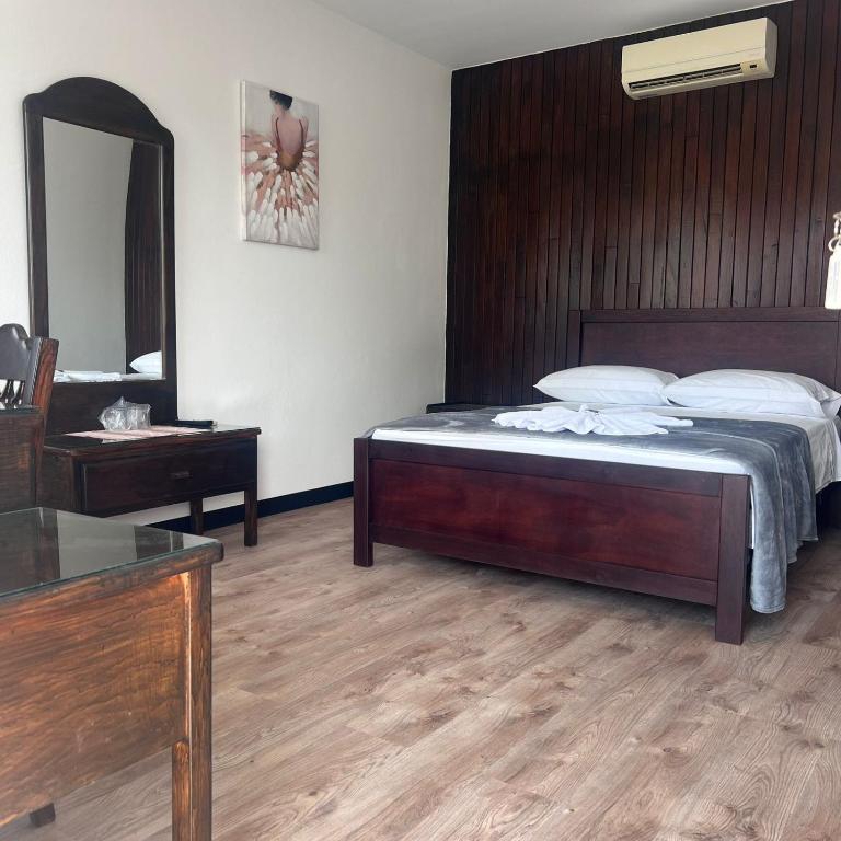 Postel nebo postele na pokoji v ubytování Hotel Naralit