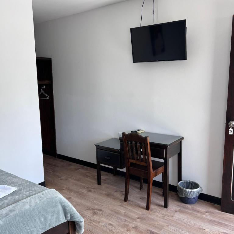 TV a/nebo společenská místnost v ubytování Hotel Naralit