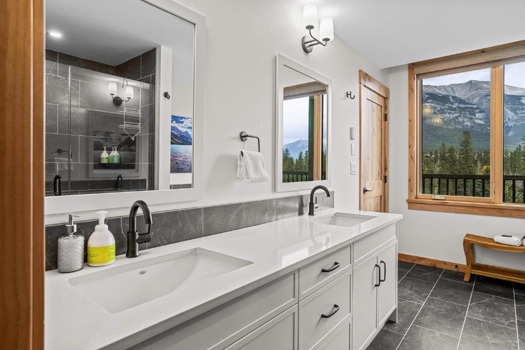 Spring Creek Luxury - managed by Little Sister Getaways - Resim 27