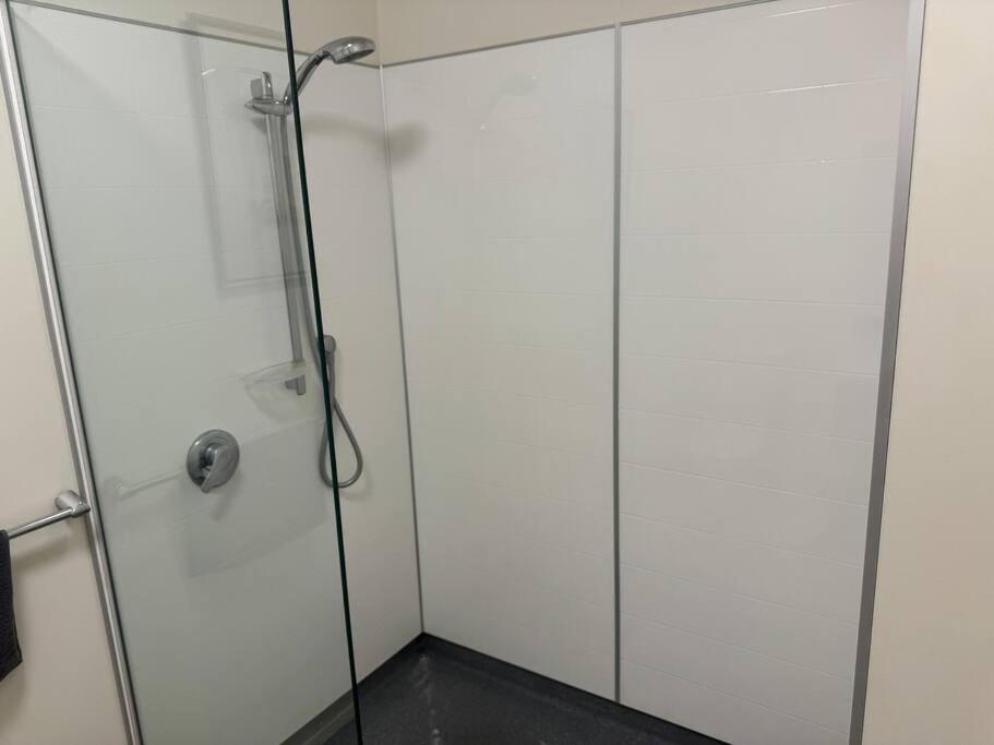 4 large bedroom Apartment in the City - Resim 11