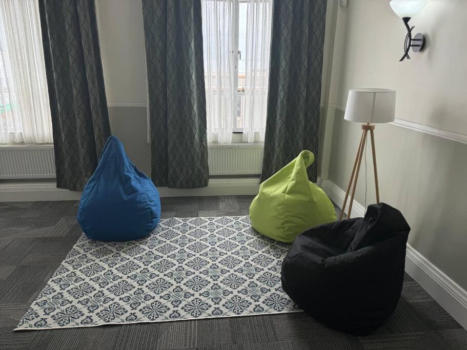 4 large bedroom Apartment in the City - Resim 15