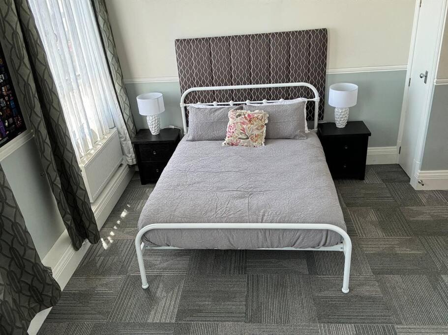 4 large bedroom Apartment in the City - Resim 16