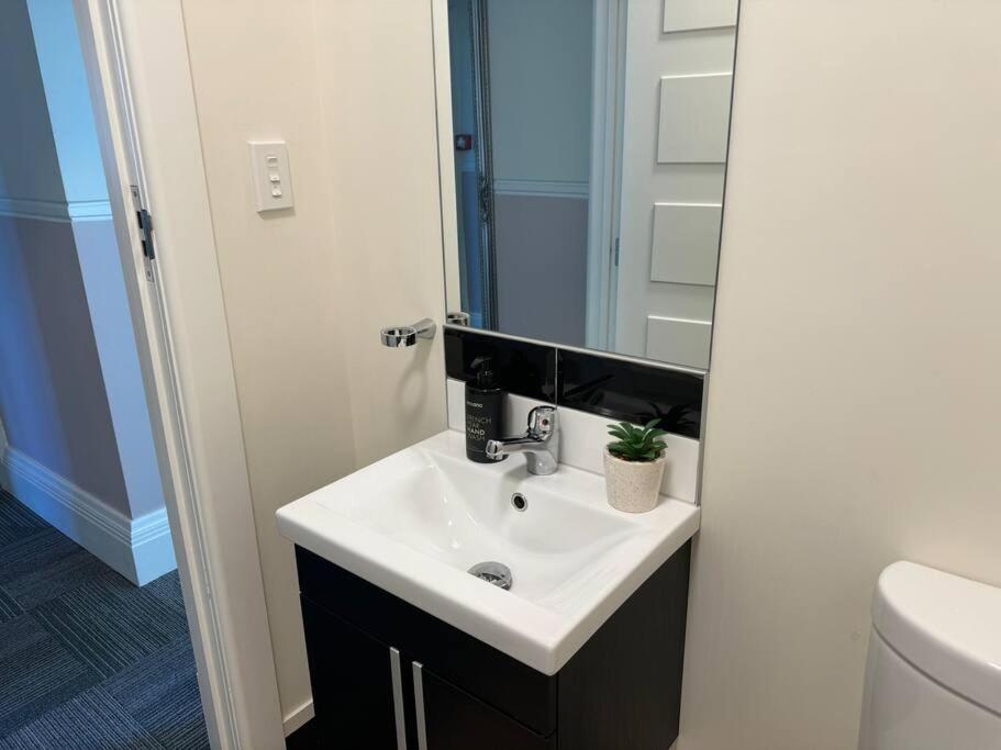 4 large bedroom Apartment in the City - Resim 29