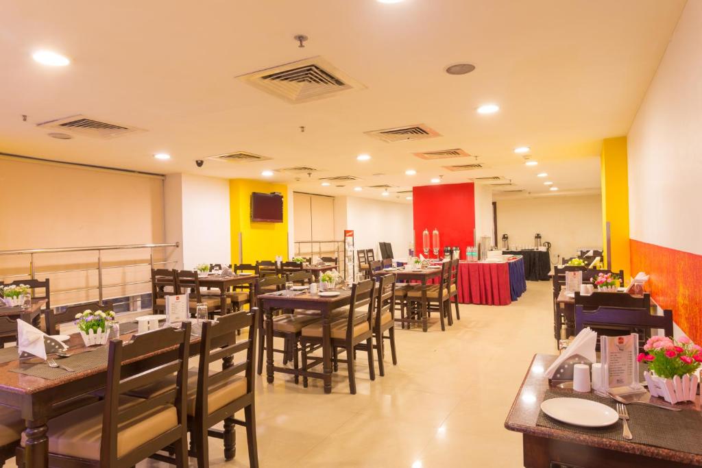 Restaurace v ubytování Ginger Chennai - Vadapalani