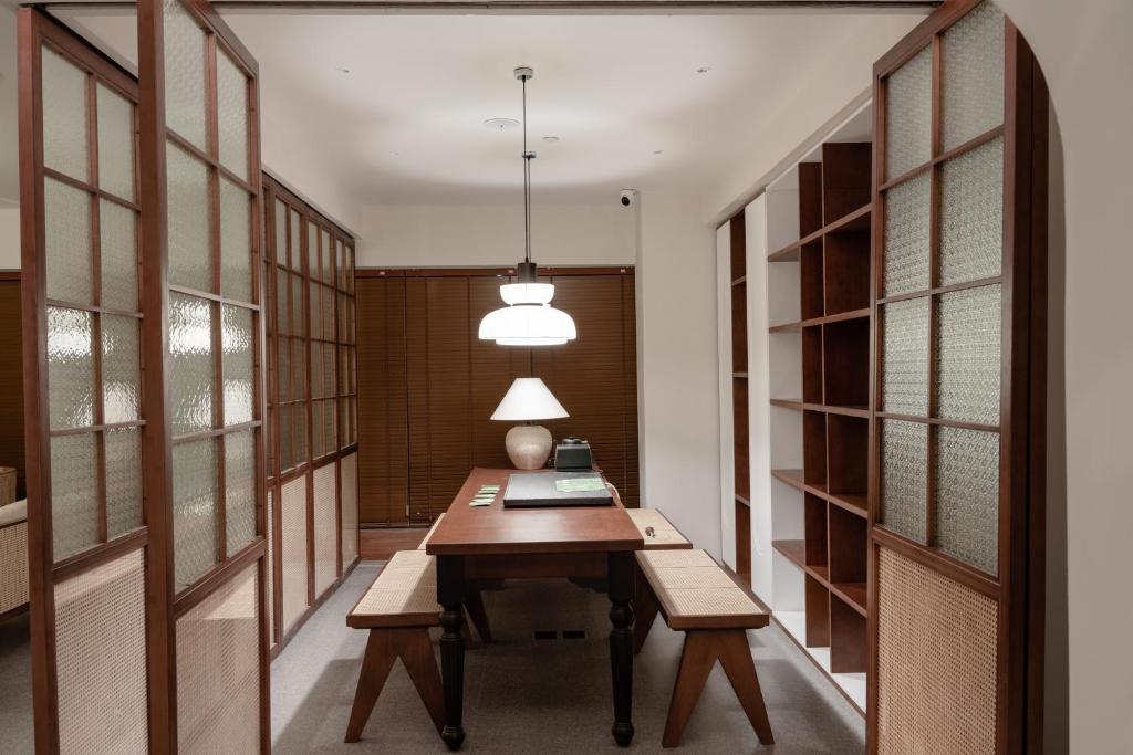 Fotografie z fotogalerie ubytování 昆明市呈贡区椿屿岚酒店 Chun Yulan Hotel v destinaci Kchun-ming