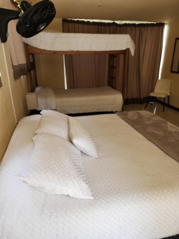 Postel nebo postele na pokoji v ubytování Eco hotel Torino