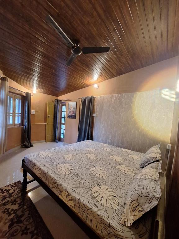 Postel nebo postele na pokoji v ubytování TATHASTU Bir -Homestay ,DORM,HOSTEL
