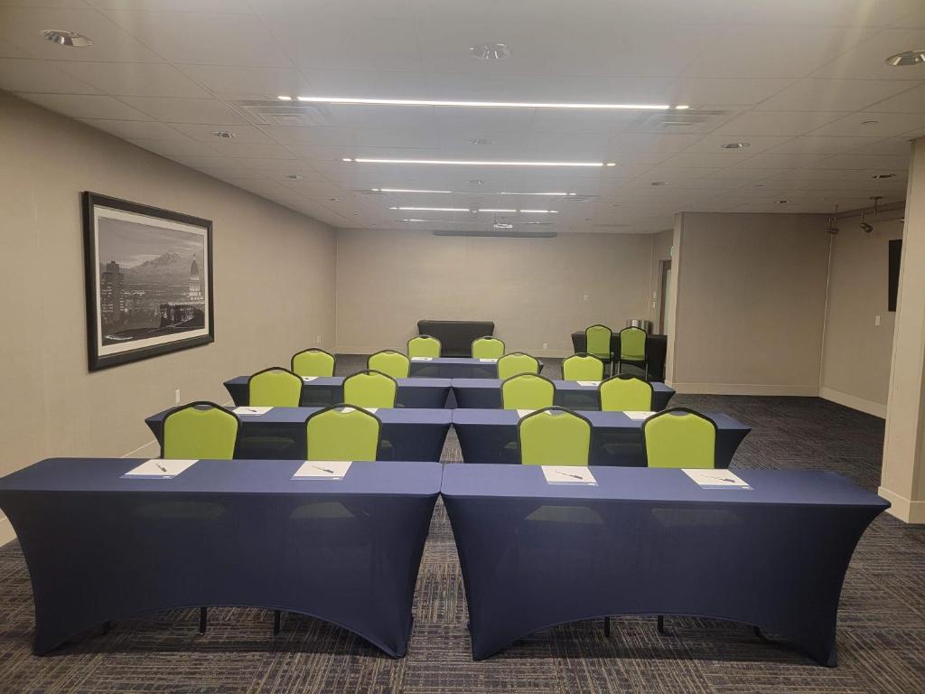 Holiday Inn Express Salt Lake City Downtown by IHG photo
