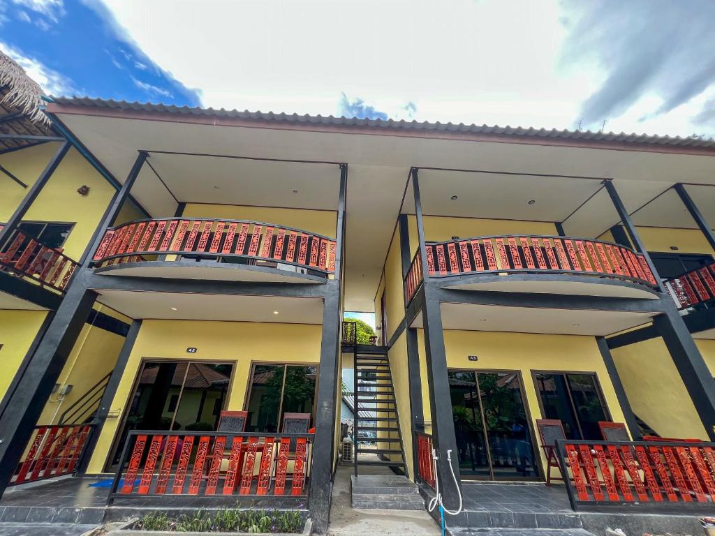 Balkón nebo terasa v ubytování Dong Talay Lipe Beach Resort