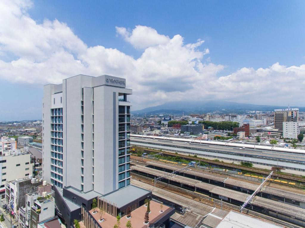 Nespecifikovaný výhled na destinaci Mišima nebo výhled na město při pohledu z hotelu