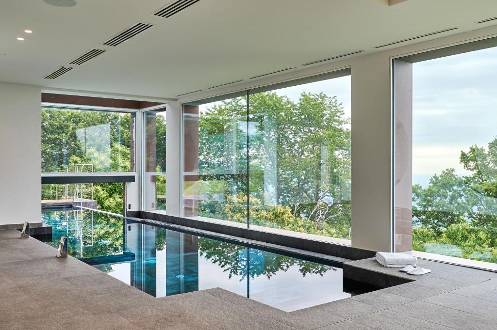 Loft con piscina e SPA privata a Carobais 7