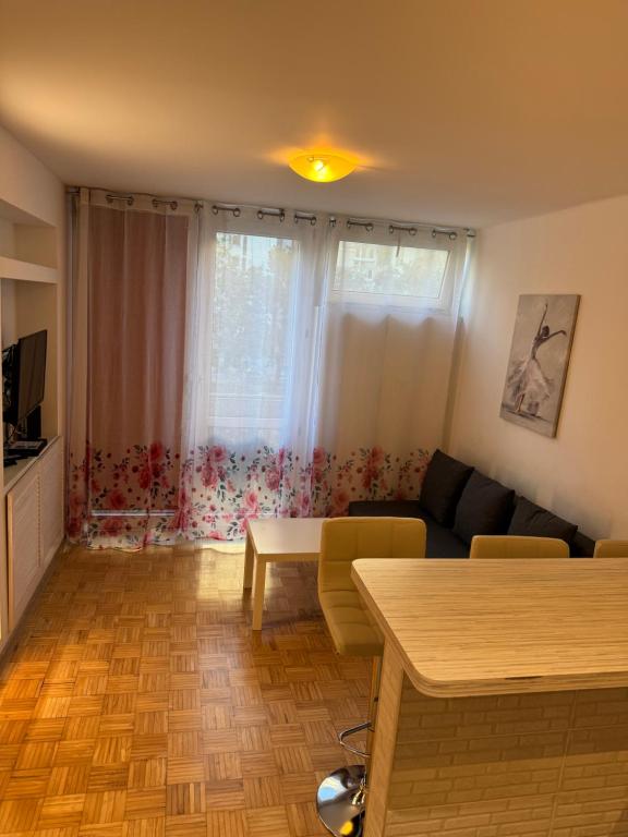 Coser Apartamenty Centrum - Studio Apartment