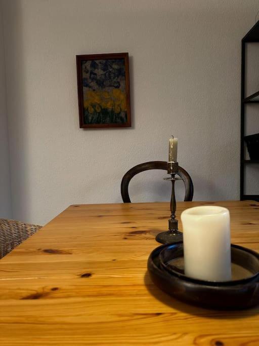 Příslušenství pro přípravu čaje a kávy v ubytování Charming apartment in Kandersteg