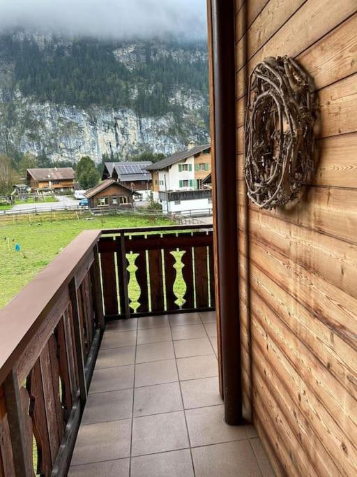 Nespecifikovaný výhled na hory nebo výhled na hory při pohledu z apartmánu