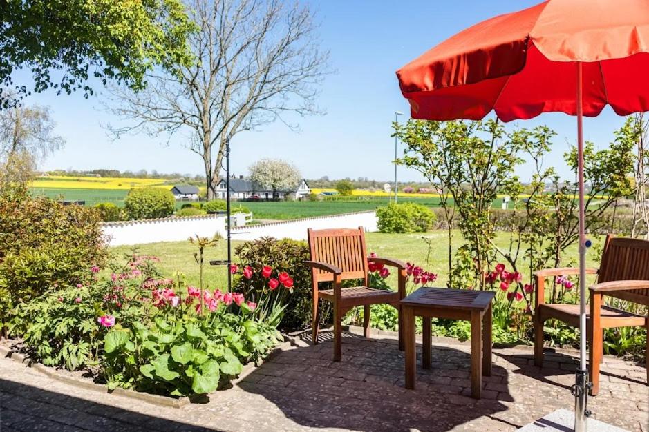 Zahrada ubytování Gladsax Gamla Gård luxury holiday home