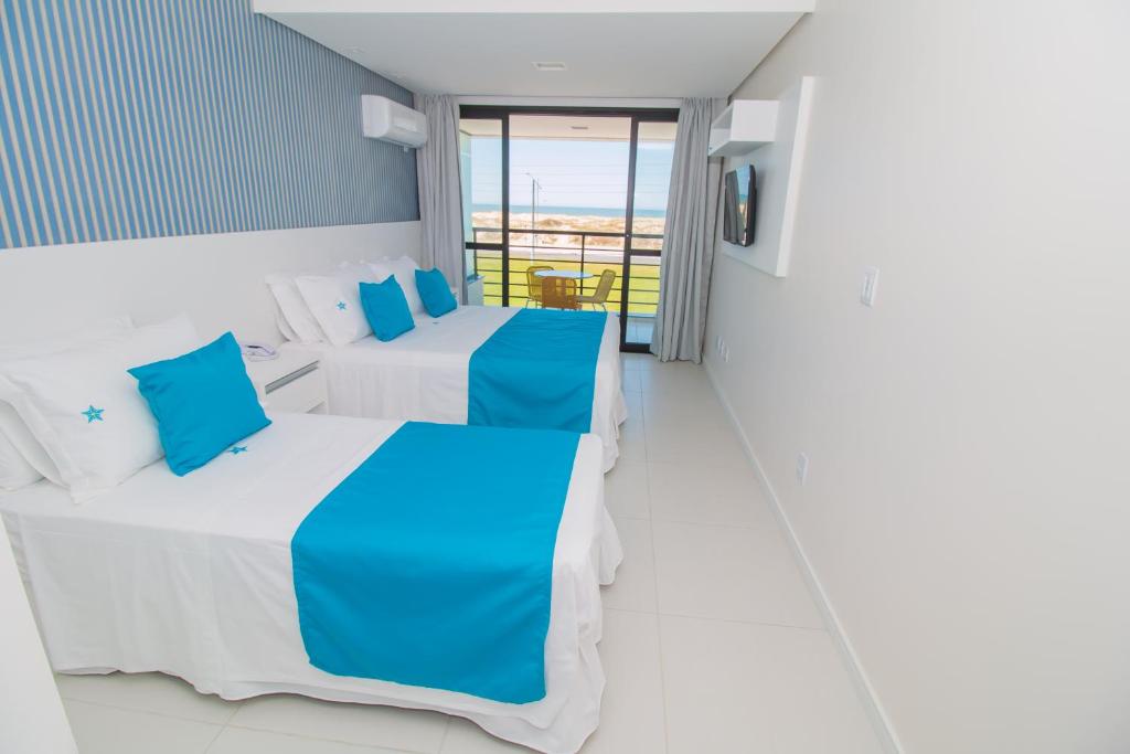  Ponta dos Molhes Beach Flat