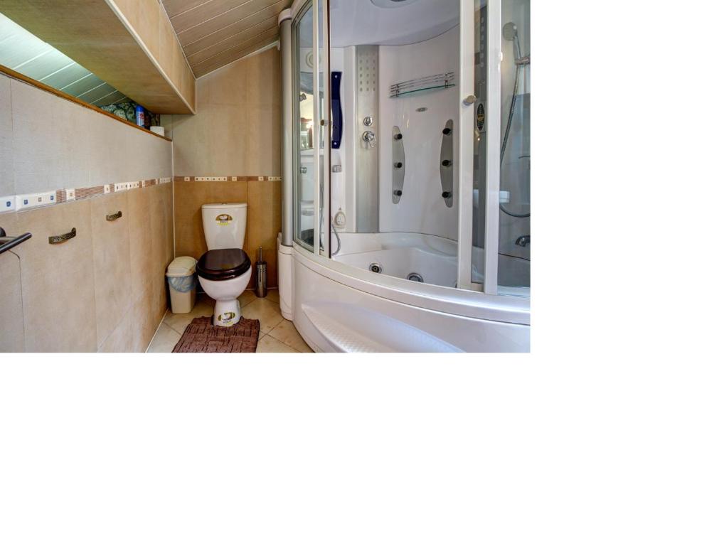Riviera Apartments - уединенный отдых у моря - Apartamento De Dos Dormitorios De Lujo