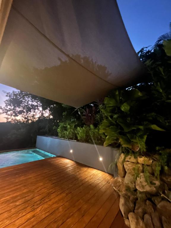 Bazén v ubytování Villa Ti Alizés nebo v jeho okolí